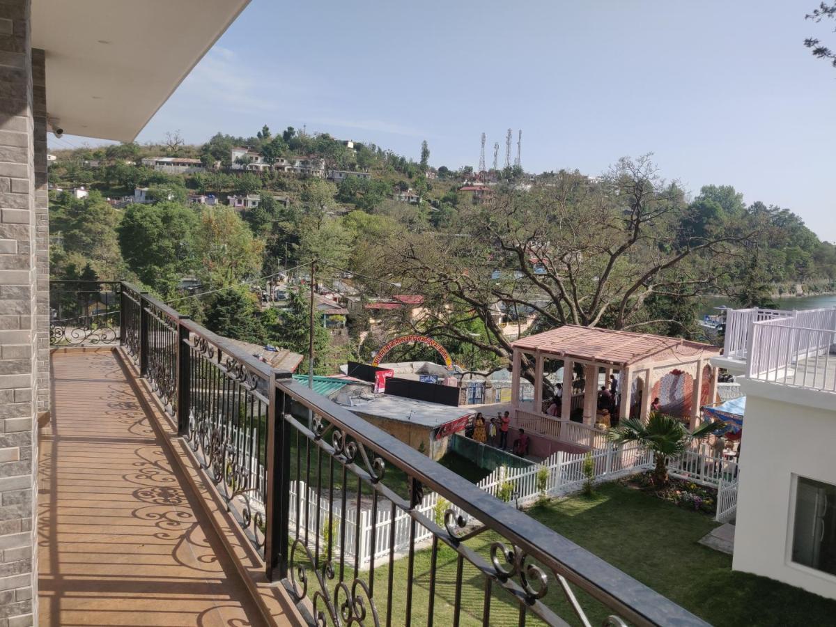 The Periwinkle Homestay Bhīm Tāl Exterior foto