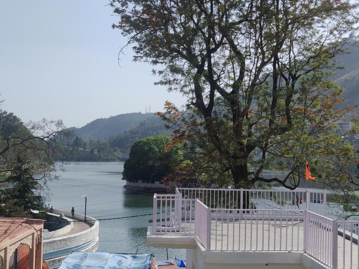 The Periwinkle Homestay Bhīm Tāl Exterior foto