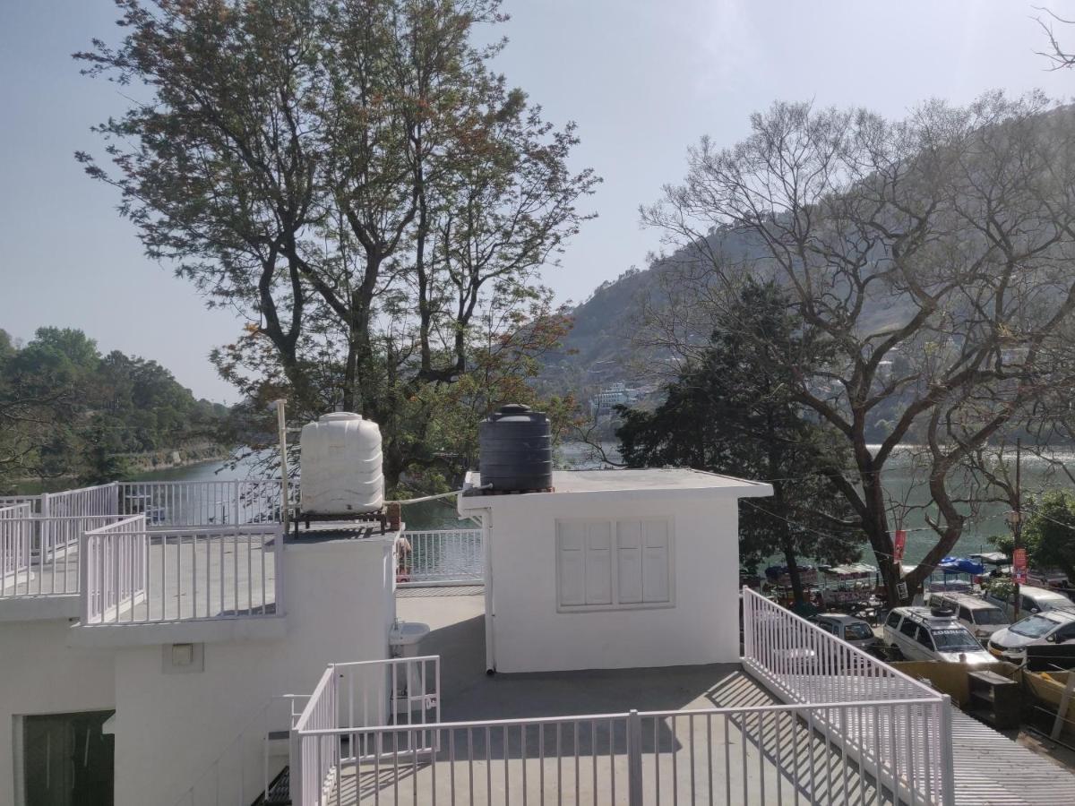 The Periwinkle Homestay Bhīm Tāl Exterior foto